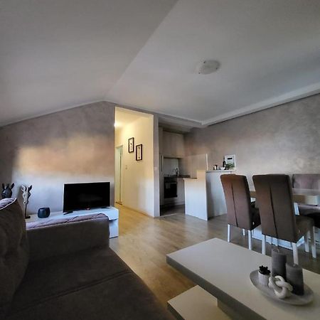 Apartman Crown Vrnjačka Banja Esterno foto