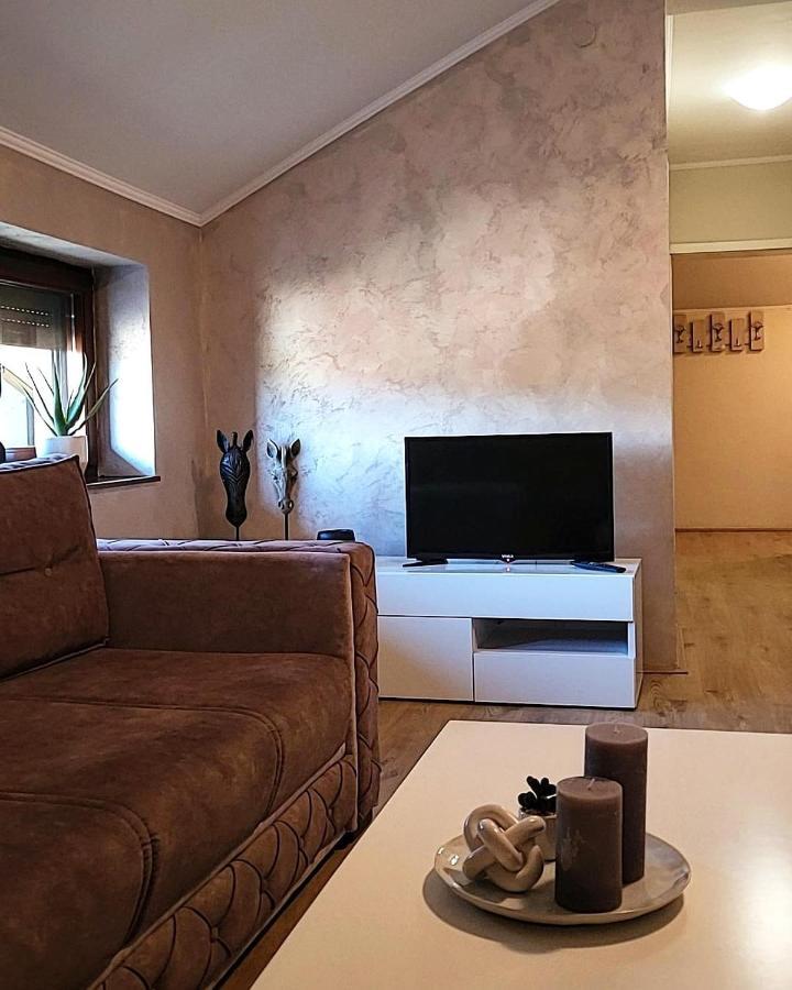 Apartman Crown Vrnjačka Banja Esterno foto