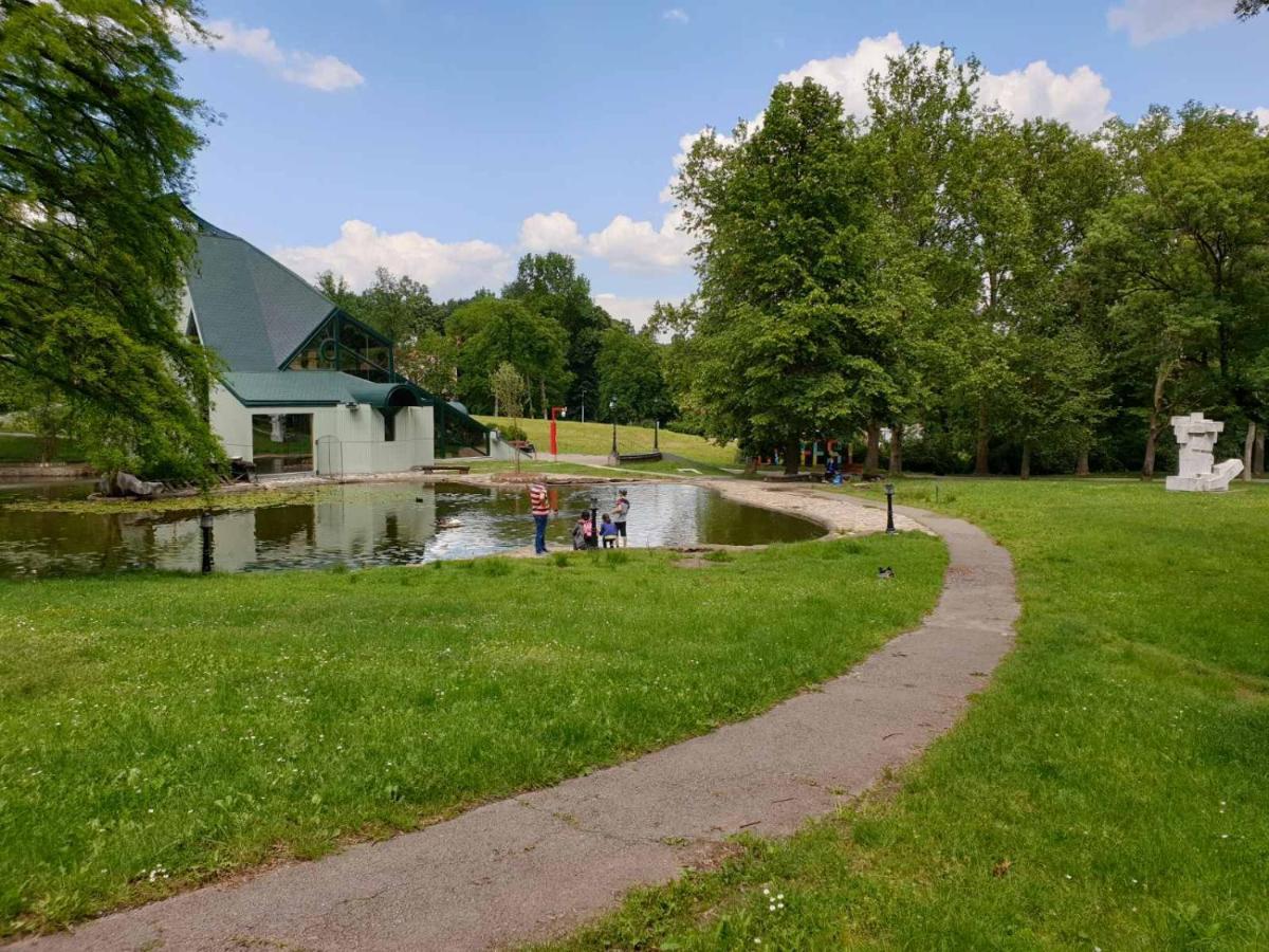 Apartman Crown Vrnjačka Banja Esterno foto