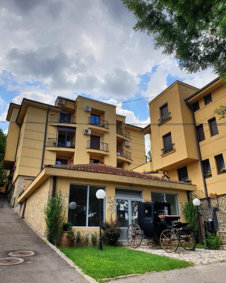 Apartman Crown Vrnjačka Banja Esterno foto