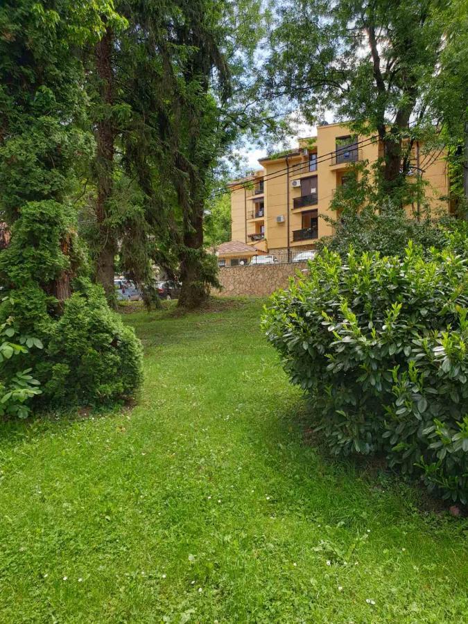 Apartman Crown Vrnjačka Banja Esterno foto